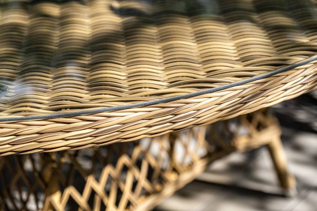 "Эспрессо" плетеный круглый стол, диаметр 150 см, цвет соломенный "Эспрессо" плетеный круглый стол, диаметр 150 см, цвет соломенный