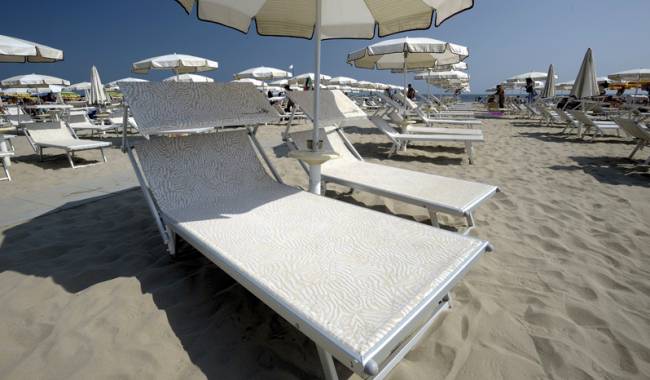 Столик для зонтов с опорой Table белый Ø400х1200 мм